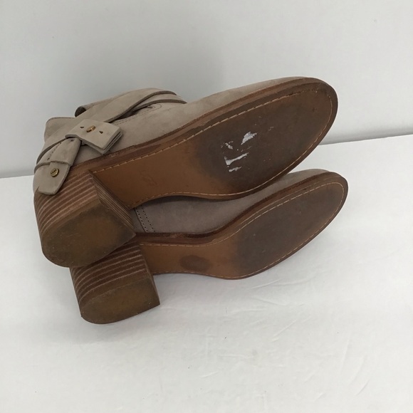 UGG Women’s Elora Suede Leather Ankle Block Heel Bootie Taupe Size 7 - Picture 9 of 10